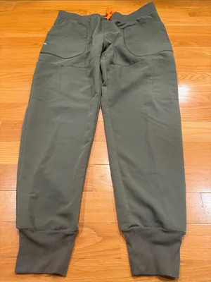 Figs women’s olive green Zamora joggers size xlarge tall . thumbnail 1