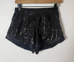 Lululemon Hotty Hot Short II *Long 4" Manifesto 20YR Manifesto Foil Black Black thumbnail 1