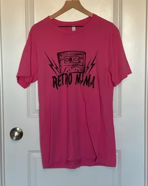 Womens Retro Mama Cassette Tape Graphic T Shirt Hot Pink Casual Tee Top thumbnail 1