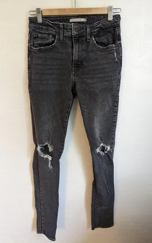 Levi’s Grey Distressed Jeans thumbnail 1