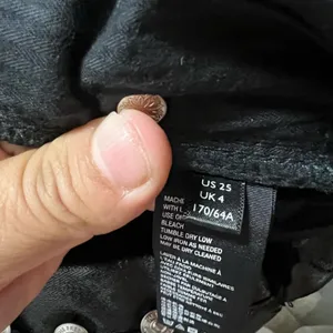 Free People‎ Phoenix Coated Button Fly Skinny Jeans in Liquid Black size 25 thumbnail 7