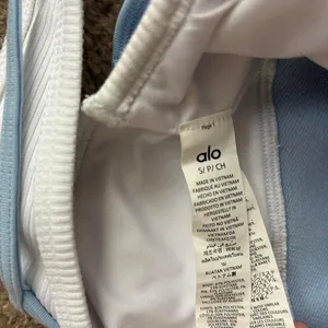 Alo-yoga Women's Blue Bra thumbnail 4