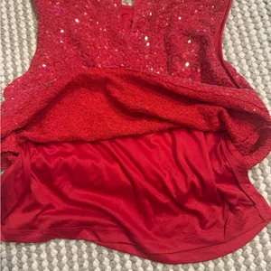 Cupcakes & Cashmere Red Sequin Top Size XS thumbnail 7