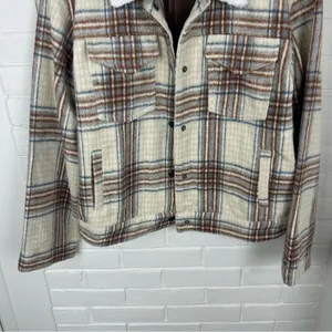Vigoss Plaid Faux Shearling Collar Crop Trucker Jacket Size M thumbnail 7