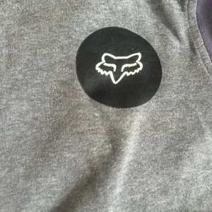 Fox Gray and Red Color-Blocked Hoodie thumbnail 2