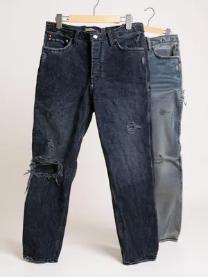 Abercrombie & Fitch High‎ Rise Mom Jeans Distressed Ripped Black Wash 28/6 thumbnail 1