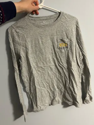 Vineyard Vines Long Sleeve New Year thumbnail 1