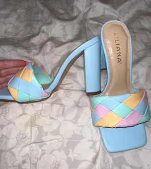 Heels thumbnail 2