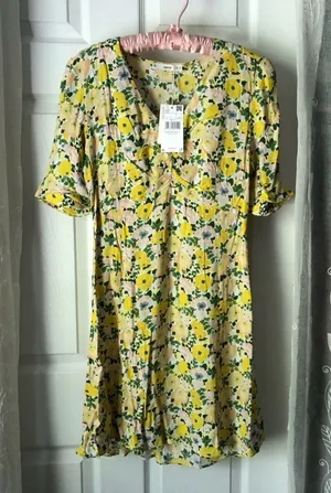 New Mango MNG Ruched detail floral print mini dress, size small, size 4 thumbnail 1