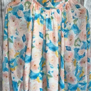 Entro Floral Blouse •Large thumbnail 4