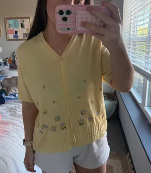 Southern Lady Sweater Yellow Size XL thumbnail 1