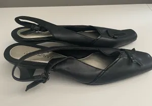Easy street slingback kitten heel pumps - size 10 thumbnail 1