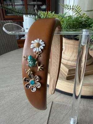Headband with Floral & Frog Charms Brown thumbnail 1