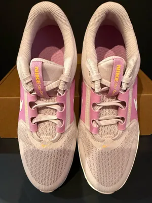 Women’s Nike Star Runner 8W  thumbnail 3