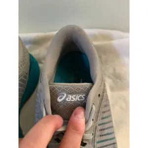 Asics Women's Dynaflyte 2 Womens Size 7.5 Running Shoe Gray Teal FlyteFoam thumbnail 4