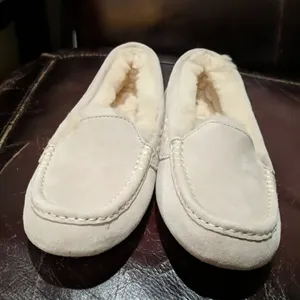 Ugg | Ansley Slipper | Tan | Size 5 | New thumbnail 2