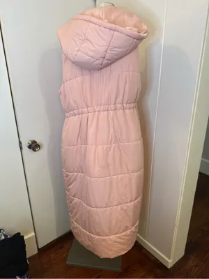 Amazon Hooded Long Sleeveless Puffer Vest in Light Pink Sz L thumbnail 2