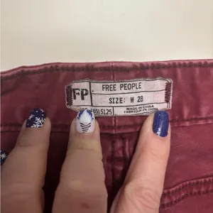 Free People Burgundy Back Zipper Skinny Jeans Size 28 Grunge Goth thumbnail 7