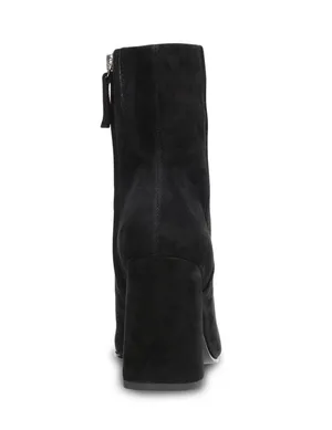 Steve Madden NEW  Embry Black Suede Heeled Booties thumbnail 5