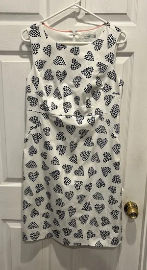 Boden Womens White Navy Blue Heart Print Sleeveless Sheath Dress Size US 8 UK 12 thumbnail 1