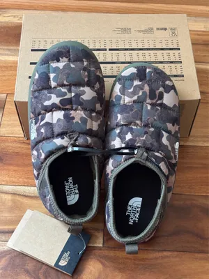 NEW The North Face Thermoball Traction Mule II – Youth 7 / Fits Women’s 8–8.5 thumbnail 2