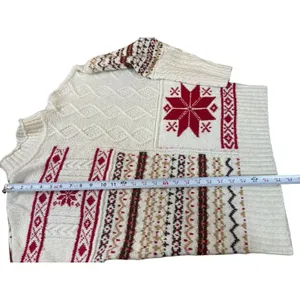 American Eagle Chunky Knit Red Cream Snowflake Fair Isle Nordic Cozy Sweater M thumbnail 8