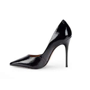 New!‎ BCBGMAXAZRIANola Patent Leather Pumps in Black Sz 8.5 $199 thumbnail 4