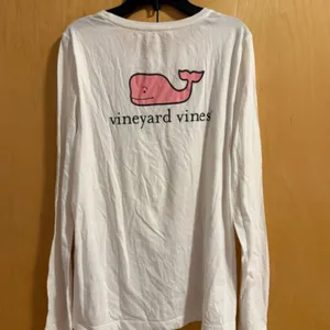 Vineyard Vines long sleeve thumbnail 3