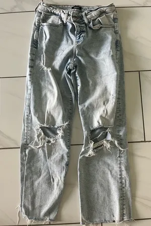 Express Jeans Boyfriend Distressed thumbnail 1