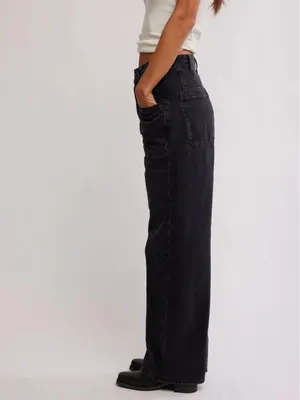 FREE PEOPLE NWT We The Free Palmer Cuffed Jeans / Outer Space - 27 thumbnail 3
