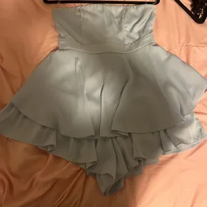 Strapless blue romper Size M thumbnail 4