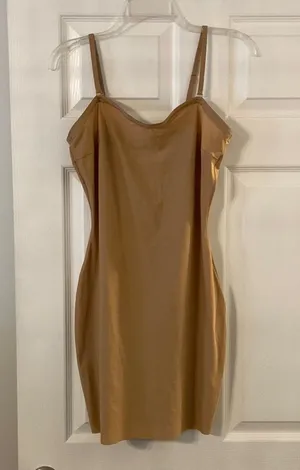 ASSET BY SPANX SIZE 1X Shape wear length28” excellent condition thumbnail 1
