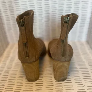 Urban Outfitters Women‎ Taupe Suede Block Heel Ankle Boots Size 9 Back Zip Boho thumbnail 5