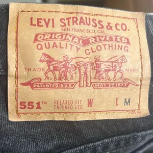 ✨Levi's 551 Relaxed Fit Tapered Leg Sz 10M Denim Jeans✨ thumbnail 7