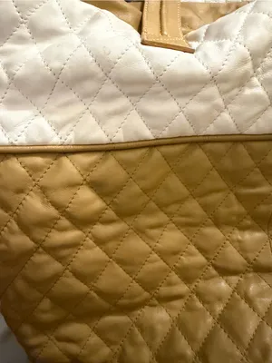 Clever Carriage Company Quilted leather tote bag thumbnail 6