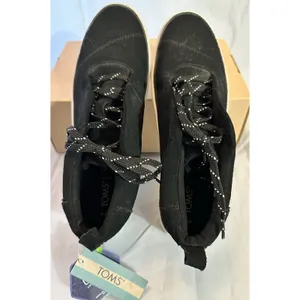 TOMS Riley Mid-Top Sneaker Women’s 9.5 Black Suede OrthoLite NWT thumbnail 4