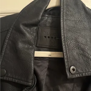 BlankNYC Faux Leather Moto Jacket in Black thumbnail 3