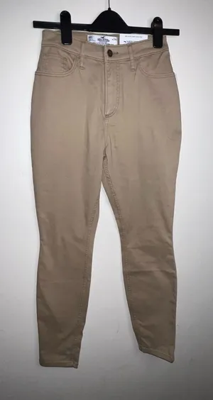 Hollister Women's Tan Skinny Pants 24S Curvy‎ super skinny thumbnail 1