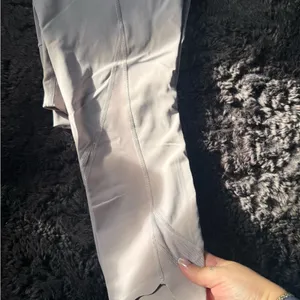 Lululemon Athletica Light Gray Leggings thumbnail 7