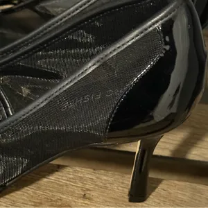 NEW Marc‎ Fisher Hadama 8M Black White Studded Heels Rockabilly A26 thumbnail 9