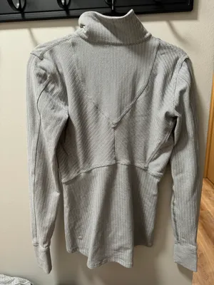 Lululemon Half Zip thumbnail 2