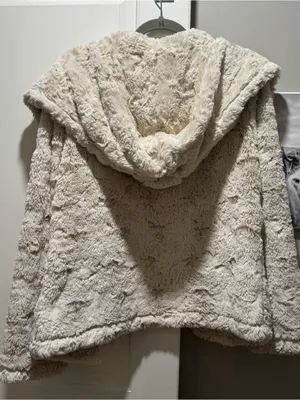 True grit faux fur coat thumbnail 3
