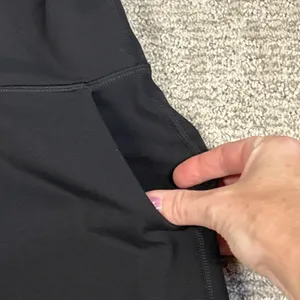 Lululemon Align High-Rise Joggers Womens 4 28" Black Lounge Yoga Pants Pockets thumbnail 3