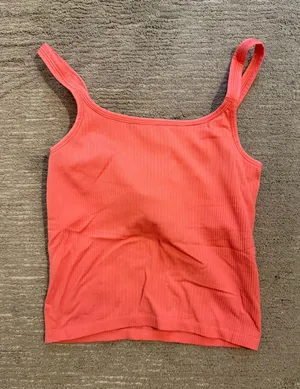 Lululemon Tank thumbnail 1