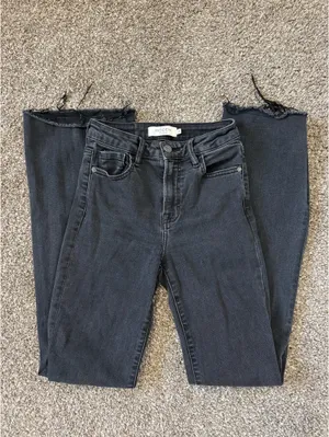 Hidden Jeans Black High-Rise Jeans thumbnail 3