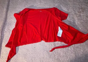 Hollister Red Crop Top thumbnail 2