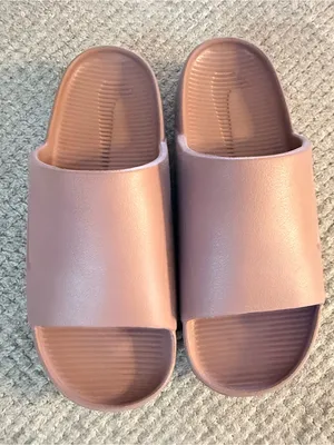 Nike Women’s Slide Sandals Size 10 thumbnail 9
