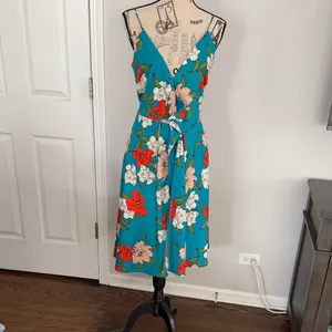 Lulus Teal Floral Wrap Midi Dress Size M thumbnail 2