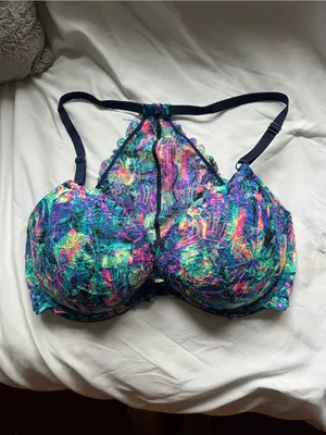 Victoria’s Secret PINK bra size 36DD thumbnail 6