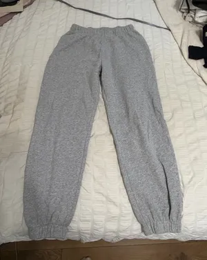 Brandy Melville Sweatpants Grey thumbnail 1